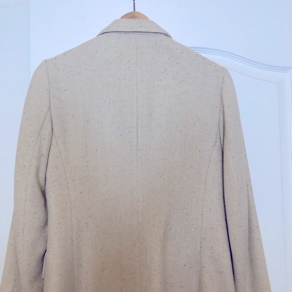 Cream with Gold Specs 3/4 Blazer - Picture 4 of 5